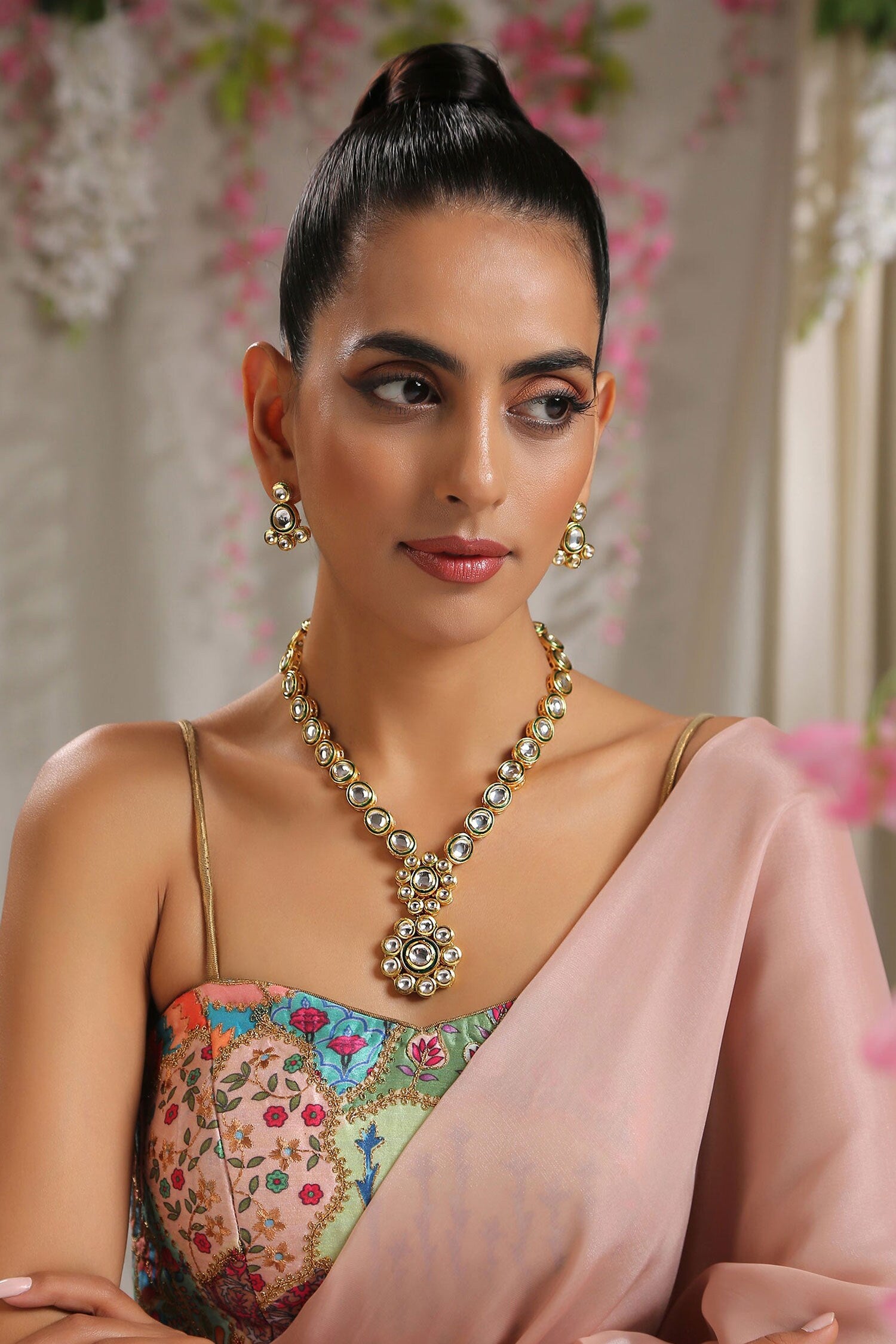 Floral Pendant Necklace Set 
