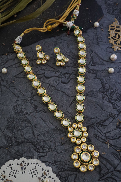 Floral Pendant Necklace Set 