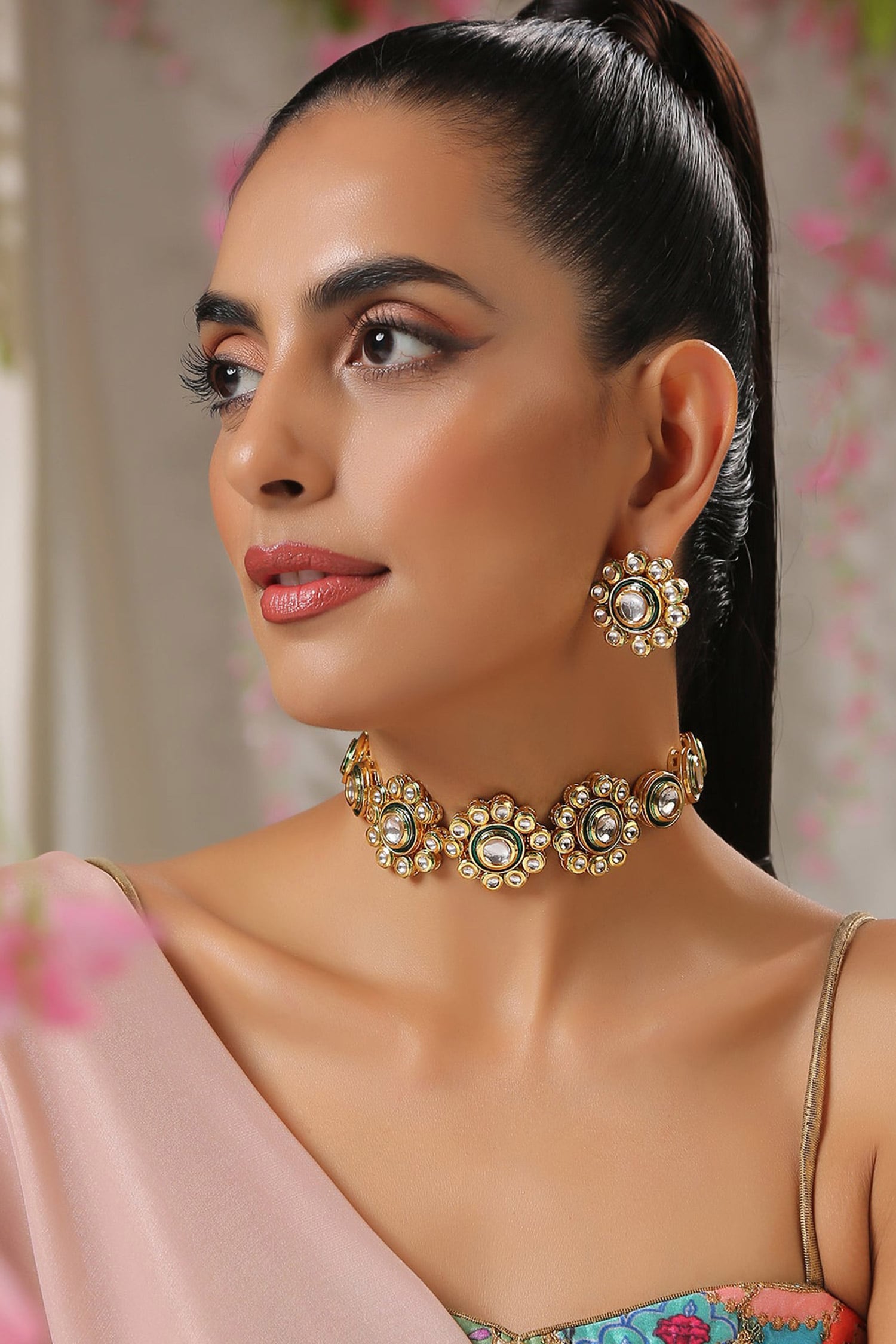 Floral Cutwork Choker Set 