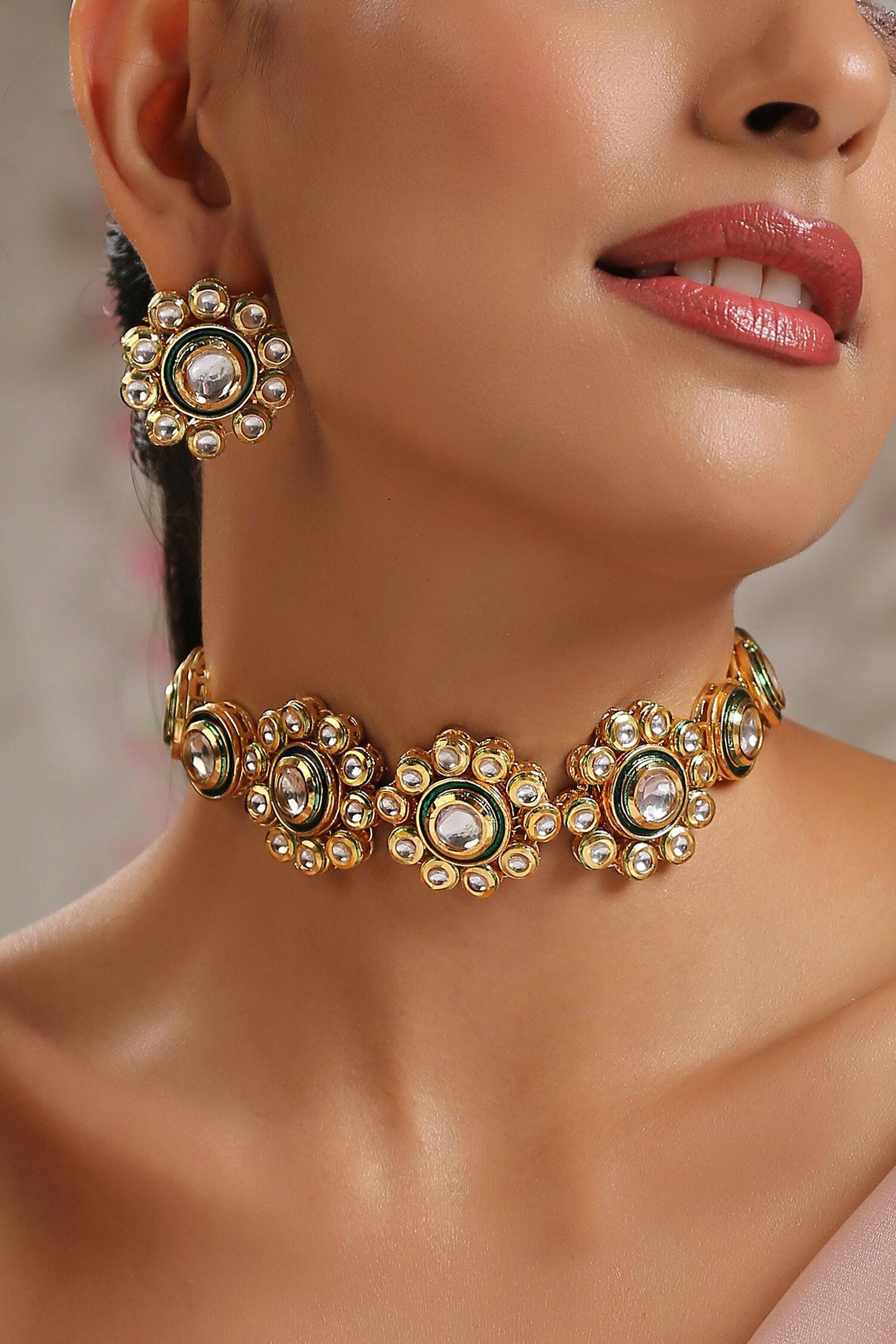 Floral Cutwork Choker Set 