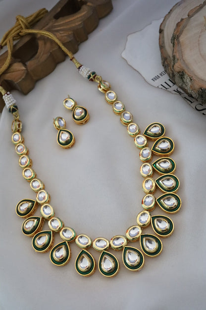 Tear Drop Carved Necklace Set 