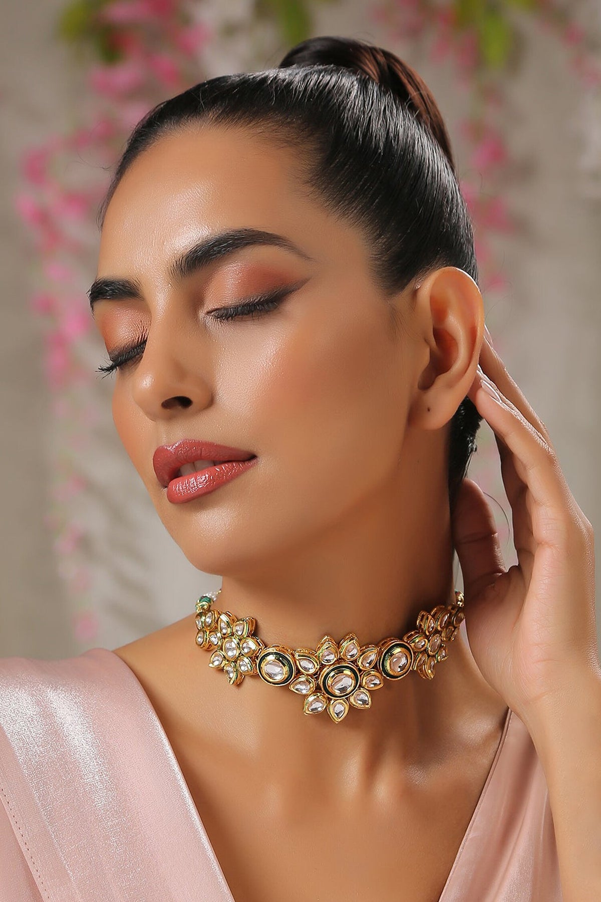 Flower Cutwork Choker 