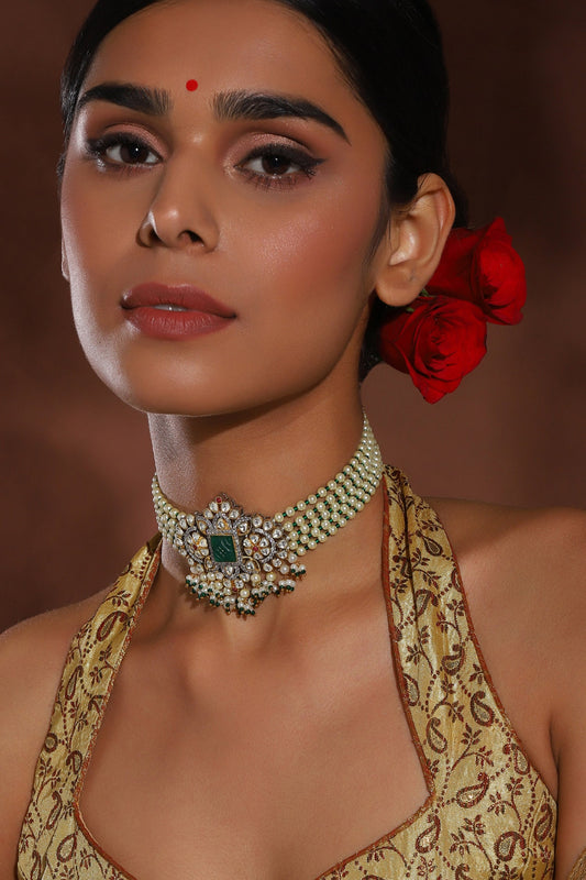 Floret Carved Choker 