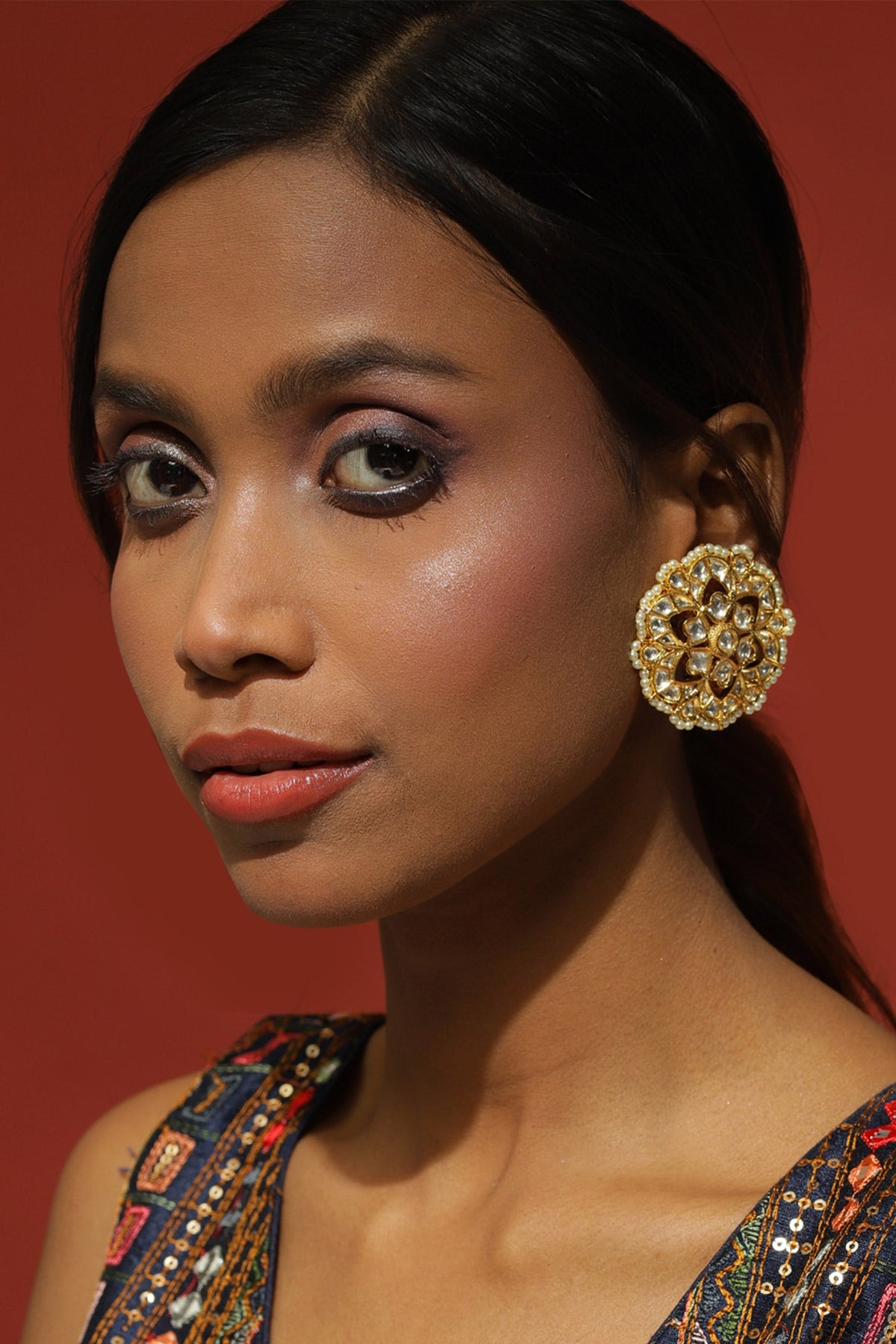 Clear Kundan Studded Floral Studs 