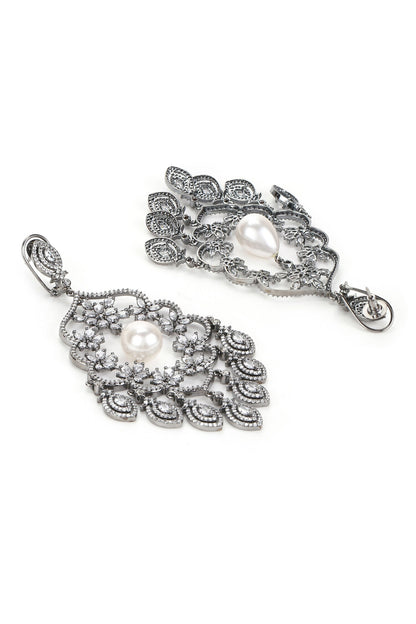 Floral Swirl Stone Studded Earrings 