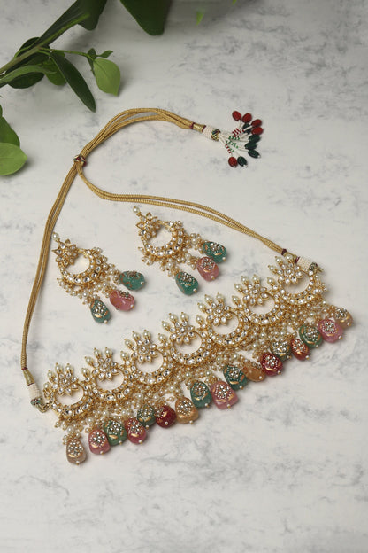 Kundan Studded Half-Moon Choker Set 