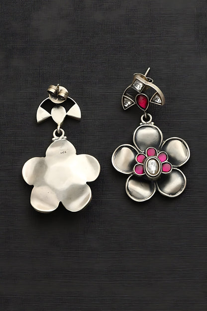 Kundan Studded Flower Earrings 