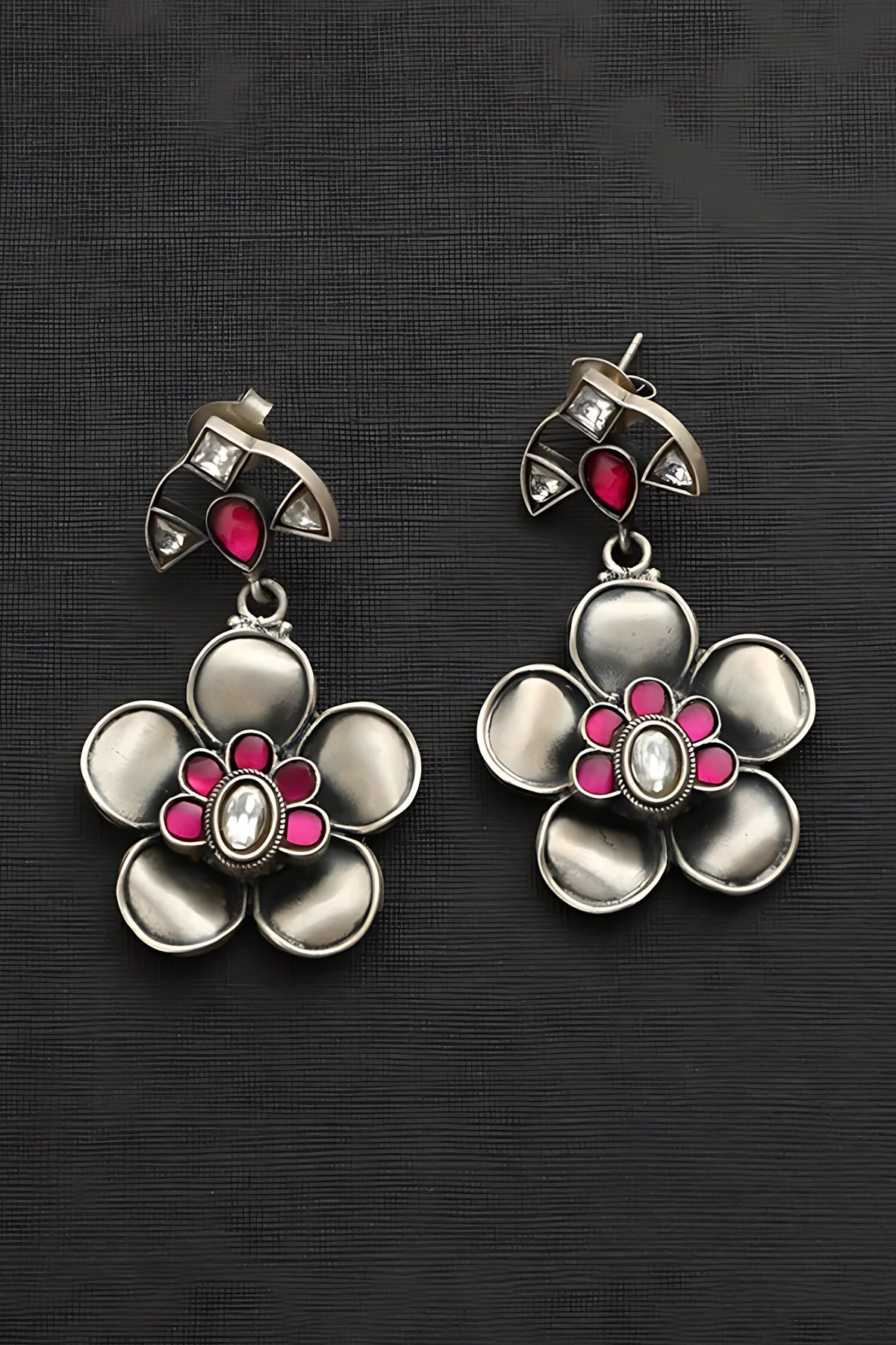 Kundan Studded Flower Earrings 