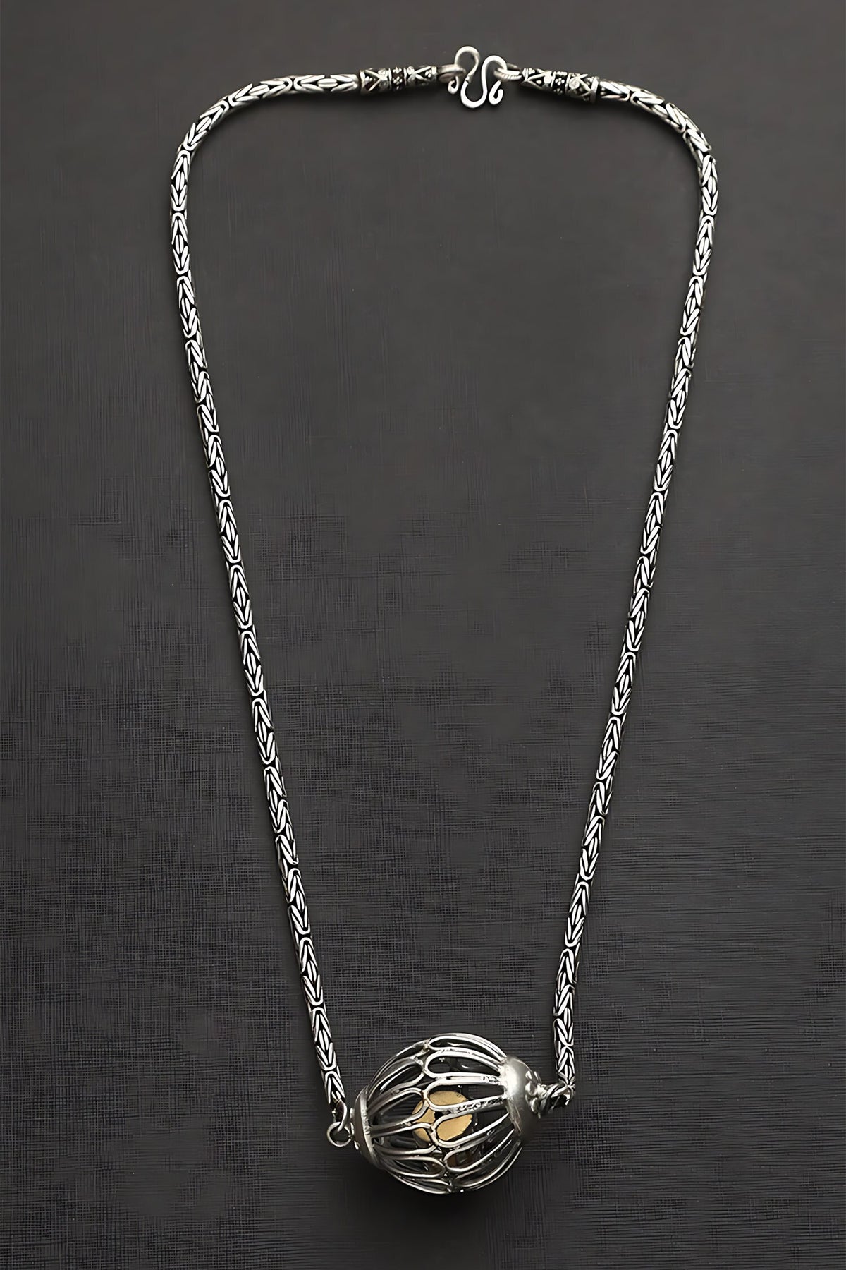 Sphere Pendant Necklace 