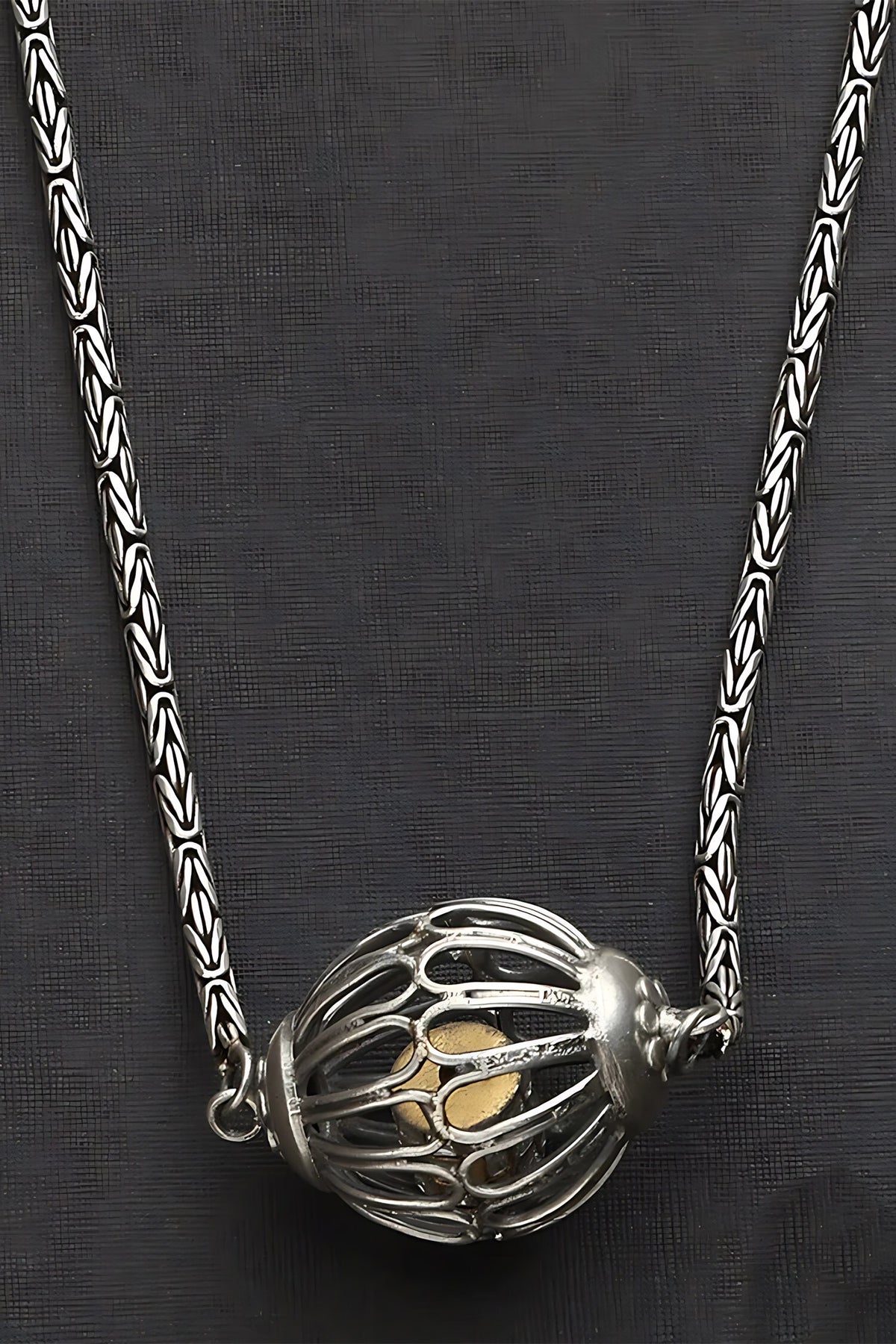 Sphere Pendant Necklace 