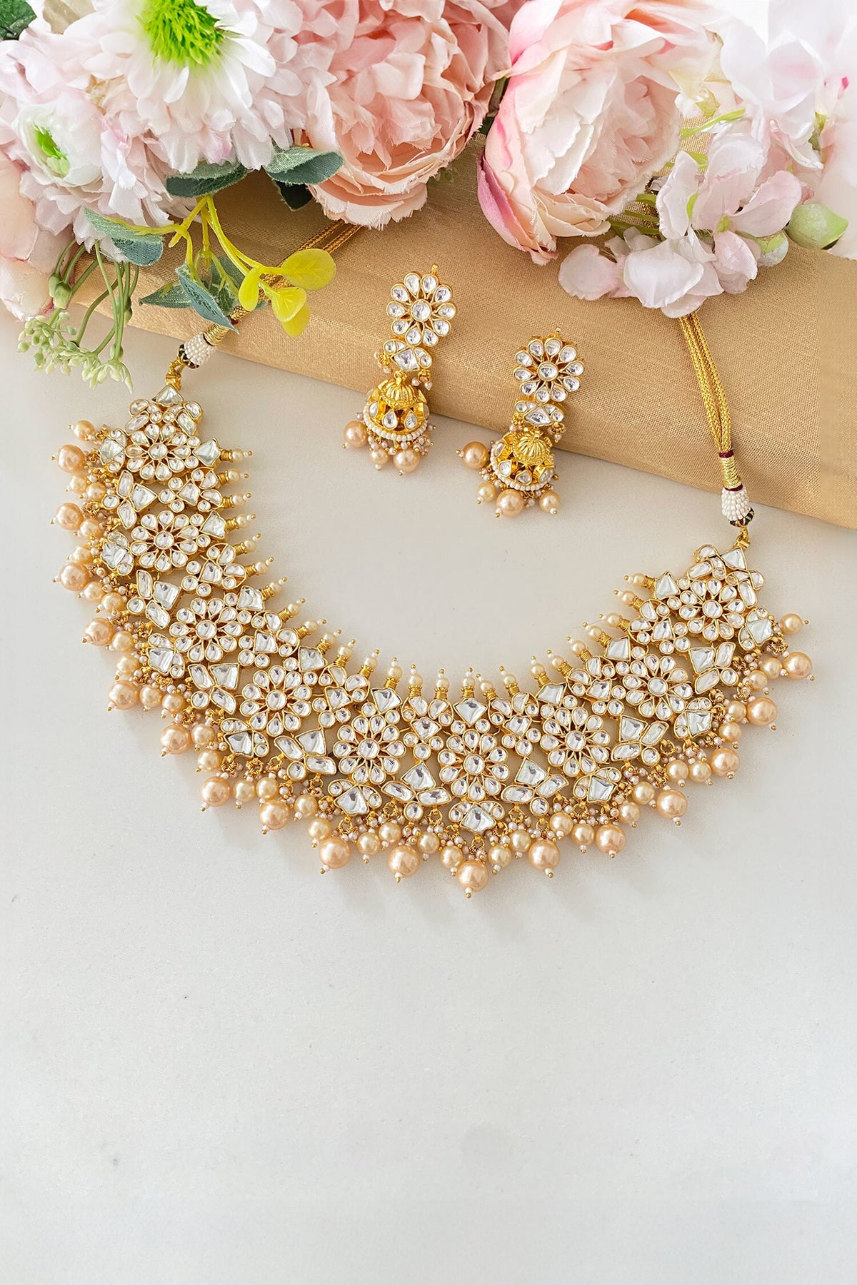 Kundan Embellished Necklace Set 