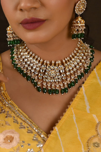 Kundan Studded Necklace Set 