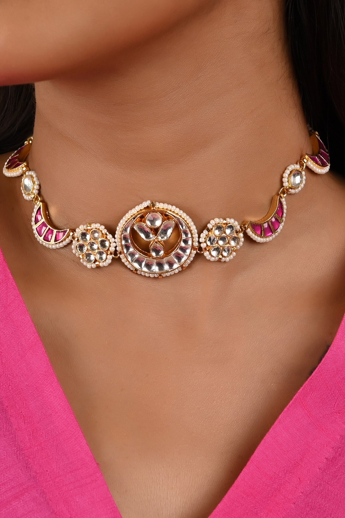 Crescent Carved Choker Set 