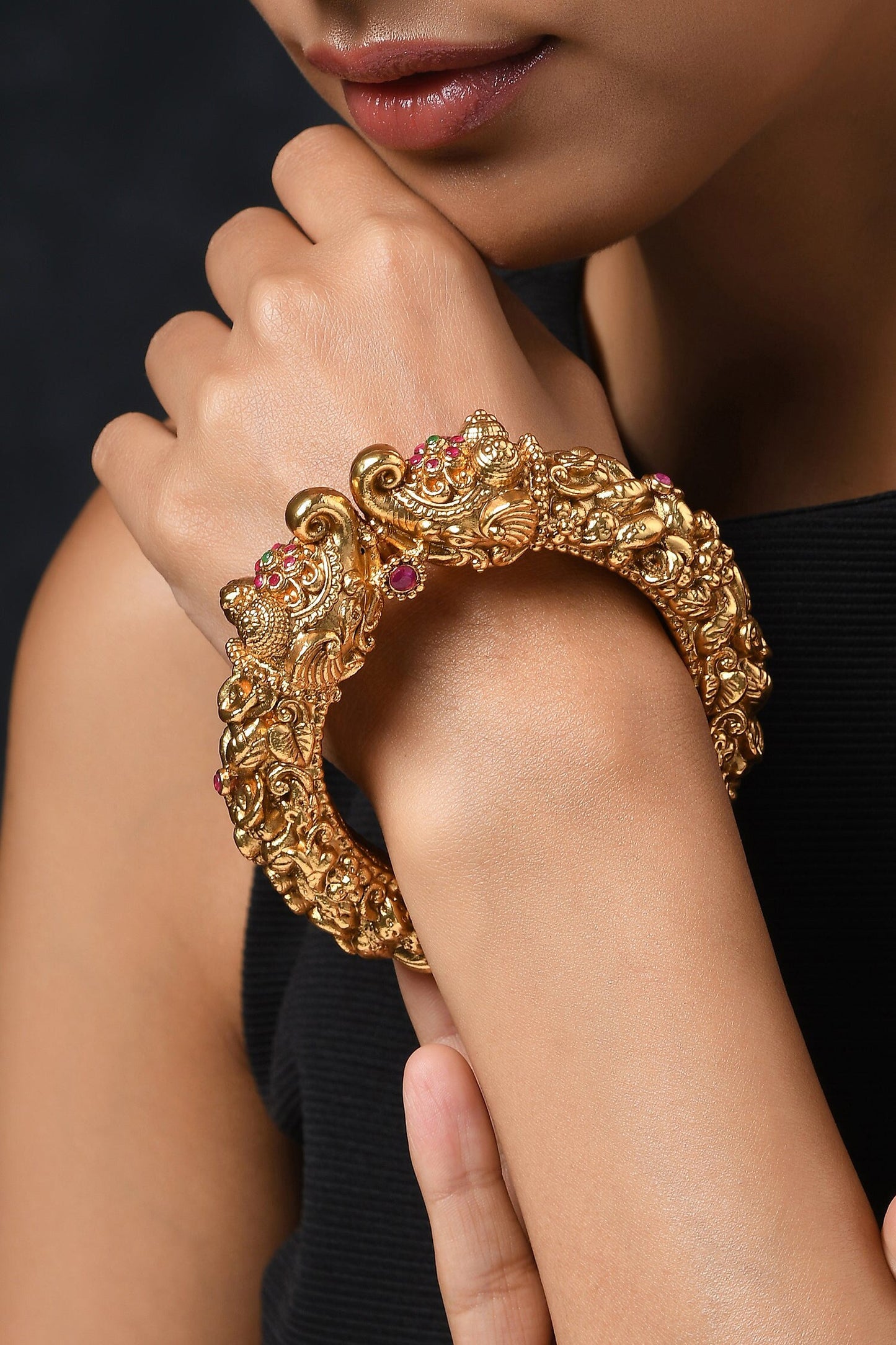 Temple Work Embossed Bangle 