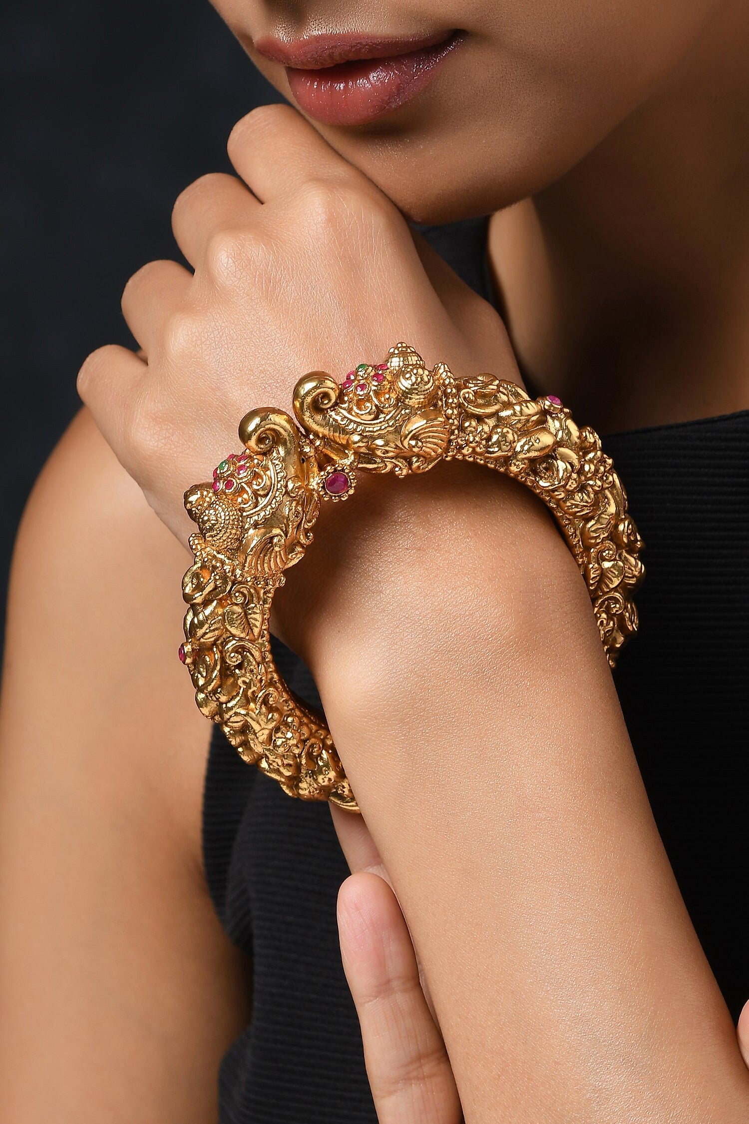 Temple Work Embossed Bangle 