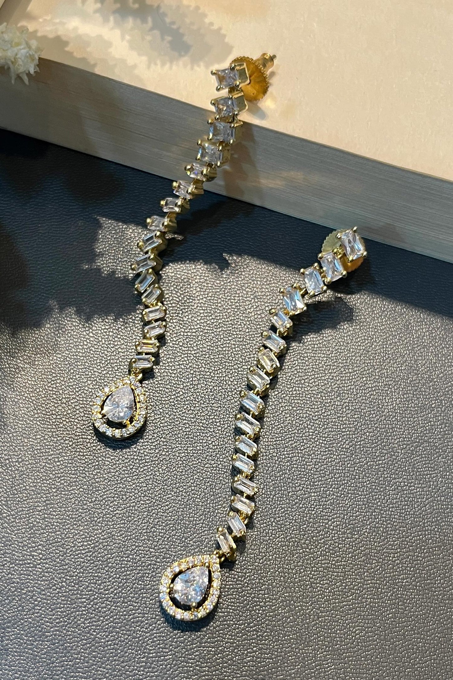 Zircon Embellished Earrings 