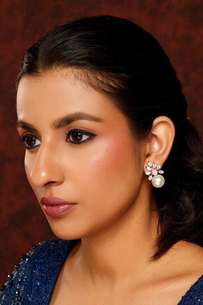 Diamond & Pearl Embellished Studs 
