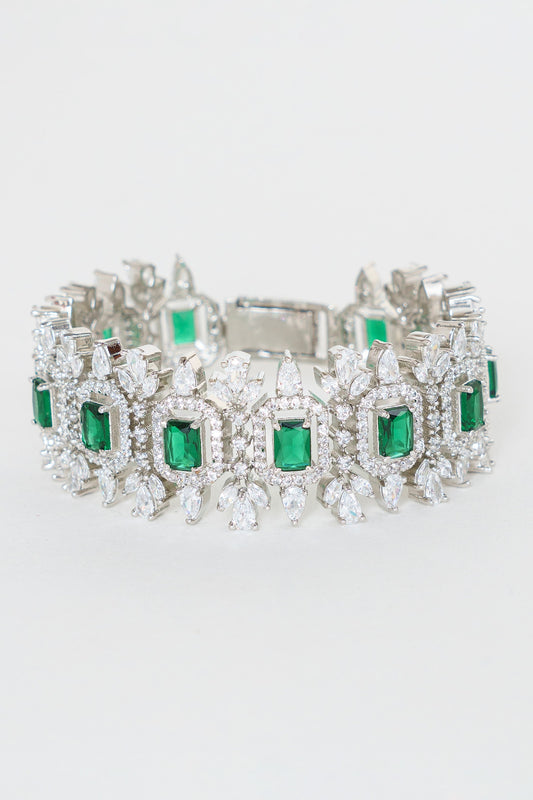 Contrast Stone Embellished Bracelet 