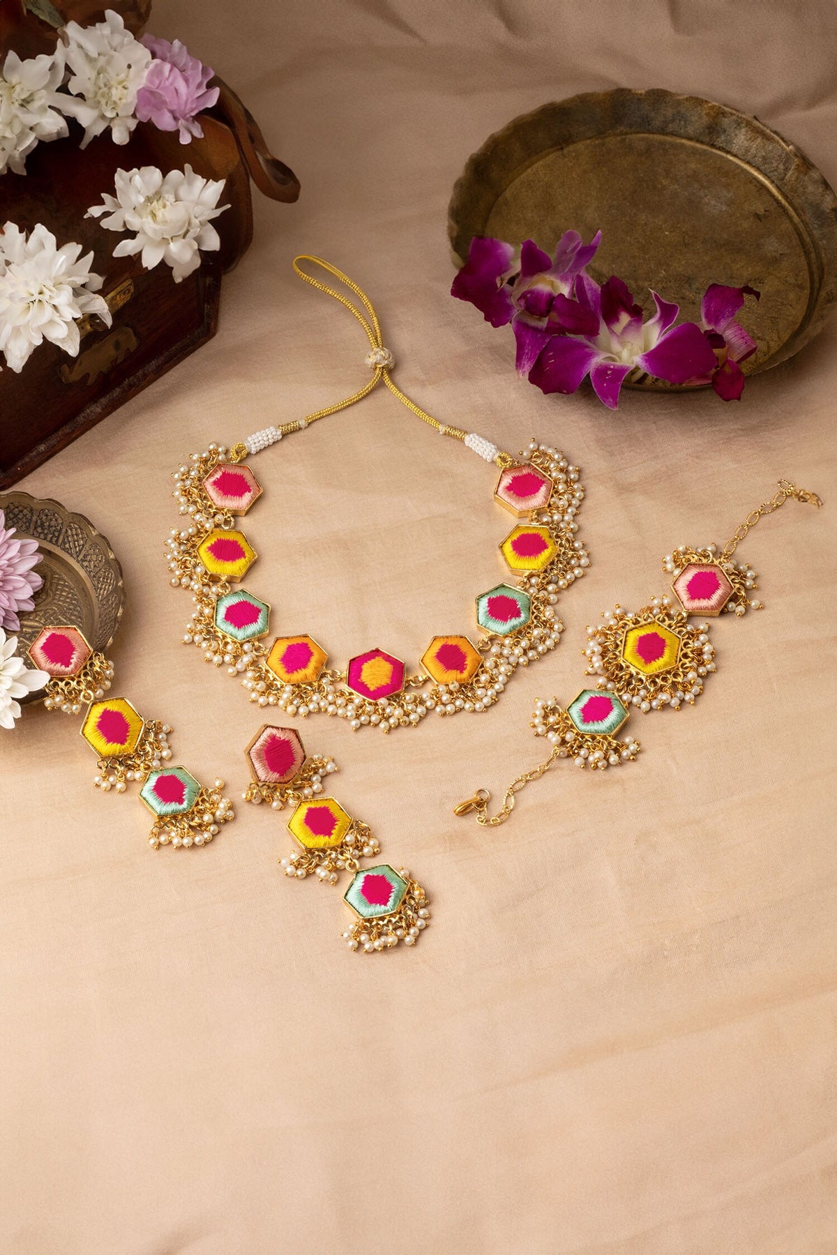 Mystic Lily Embellished Necklace Set 