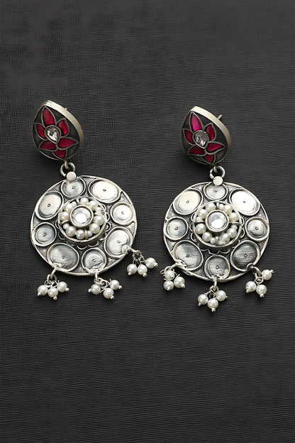 Drop Pattern Kundan Studded Earrings 