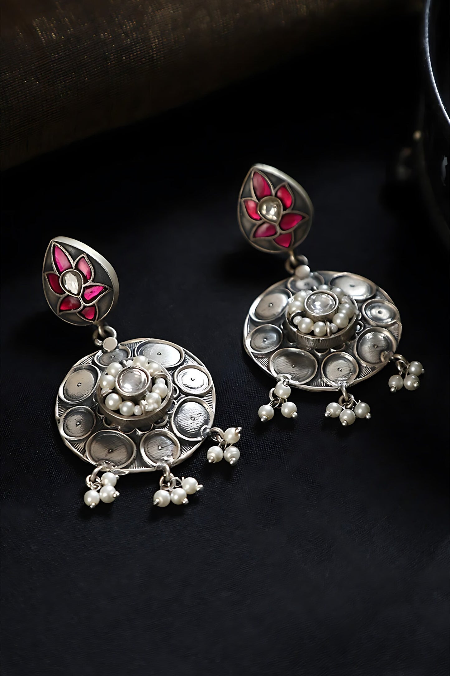 Drop Pattern Kundan Studded Earrings 