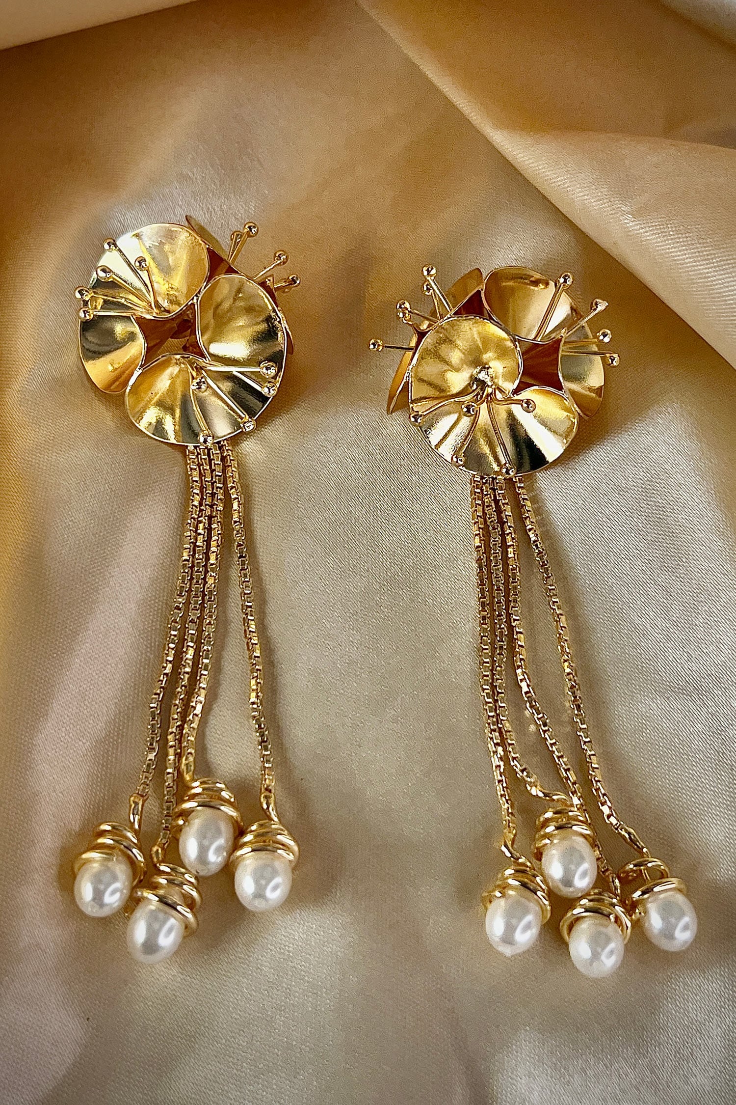3D Floral Pearl Dangler Earrings 