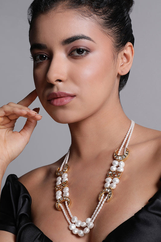 Le Mateo Mother Of Pearl & Kundan Embellished Necklace 