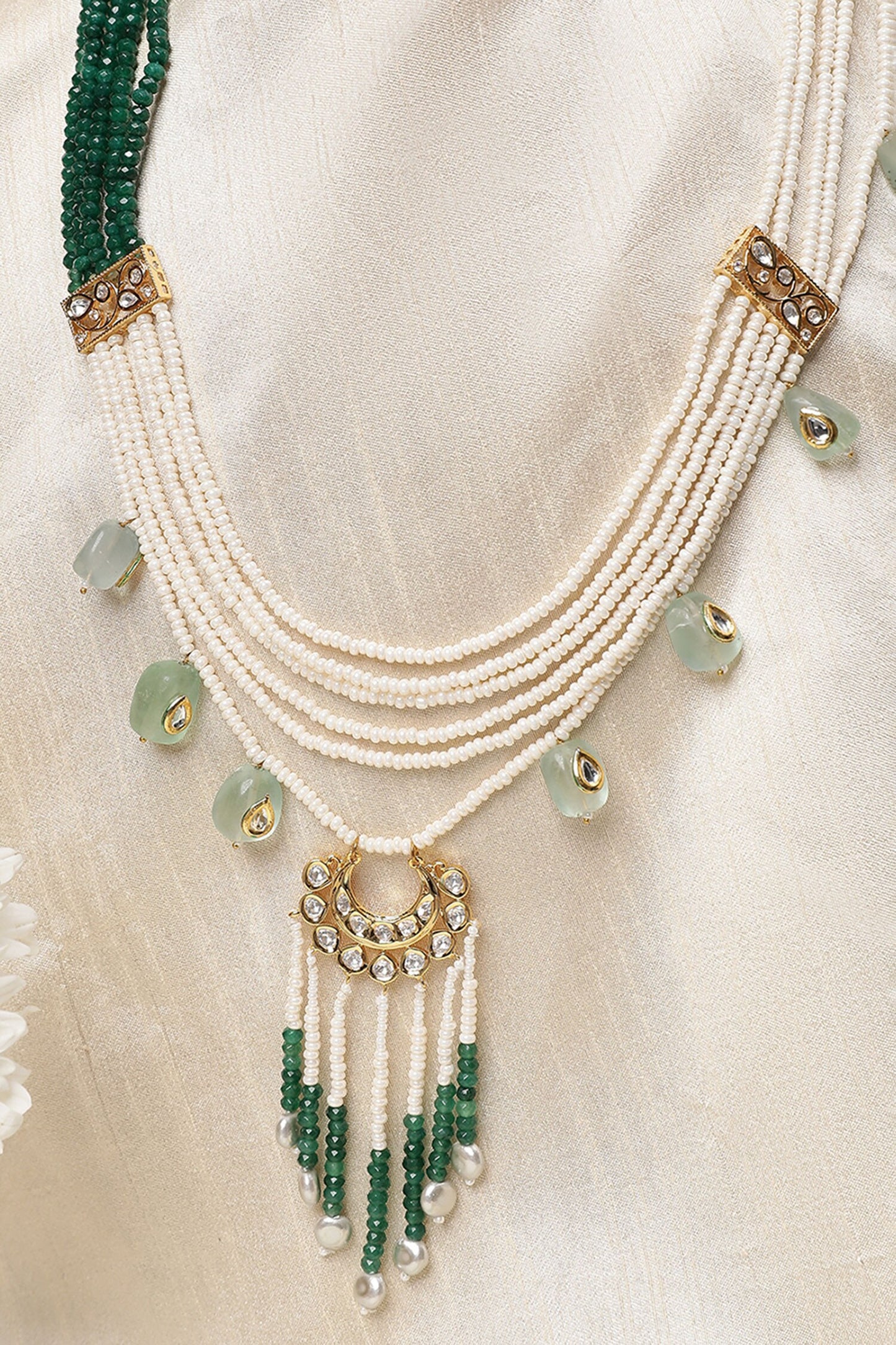 Le Eos Pearl & Quartz Embellished Layered Necklace 