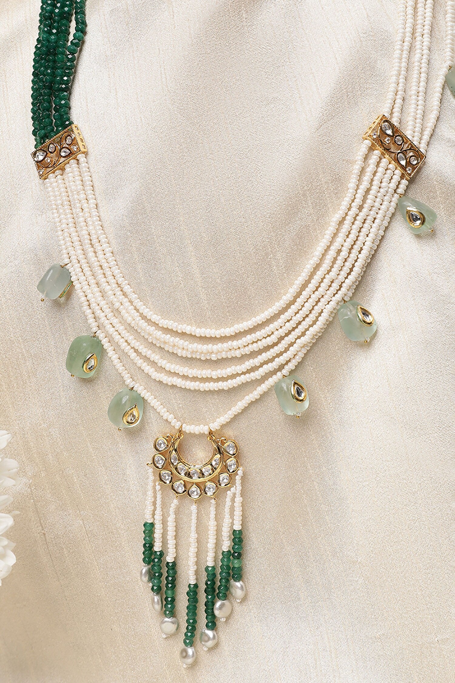 Le Eos Pearl & Quartz Embellished Layered Necklace 
