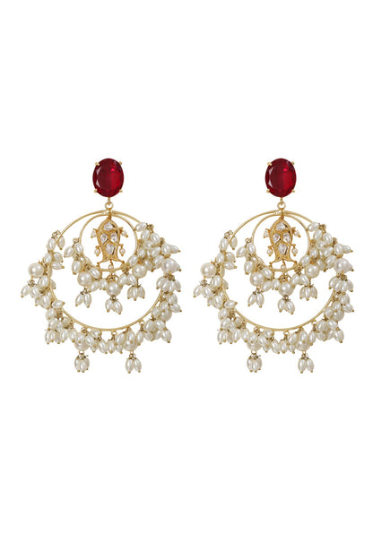 Le Avyay Pearl Chandbalis 