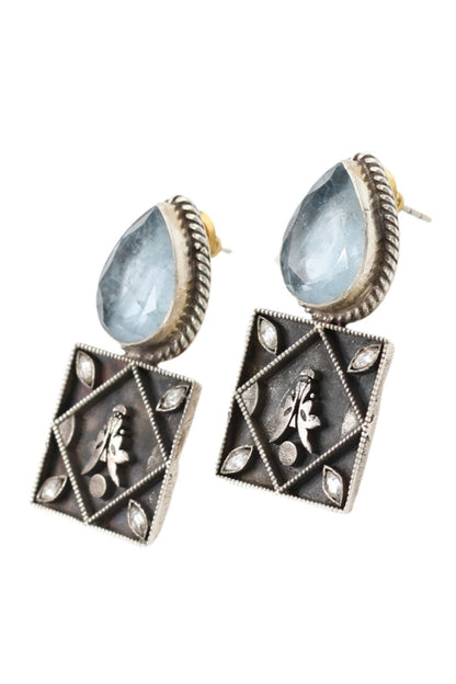 Tear Drop Shaped Earrings 
