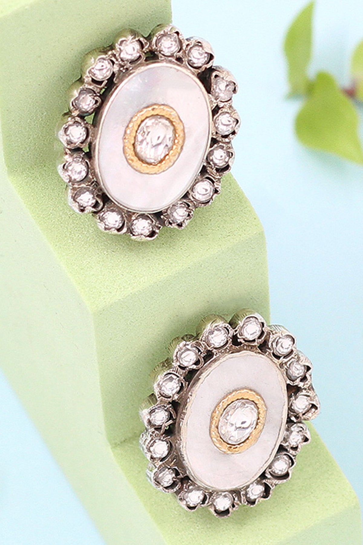 Pearl Embellished Stud Earrings 