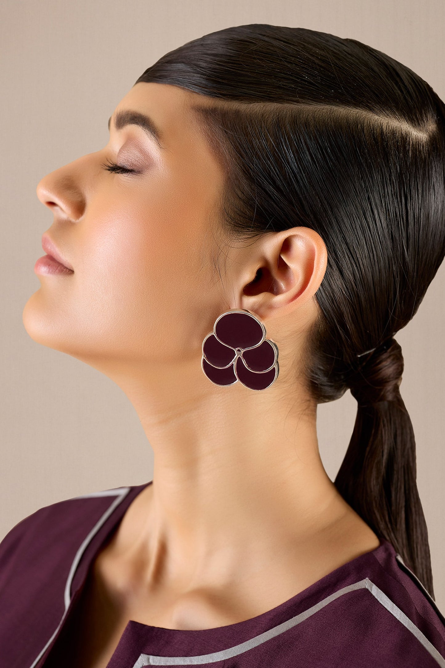 Ismat Engraved Back Enameled Earrings 