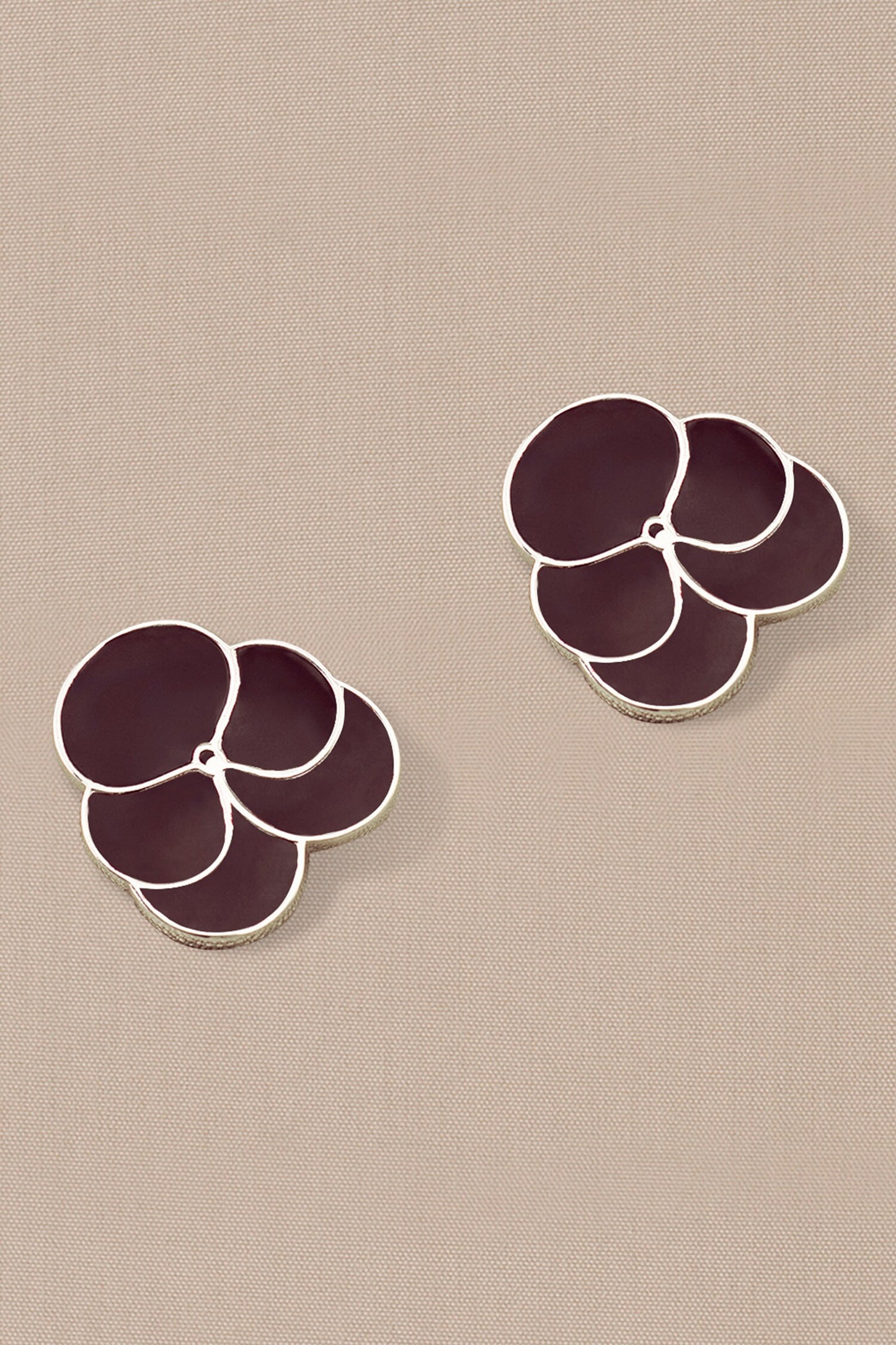 Ismat Engraved Back Enameled Earrings 