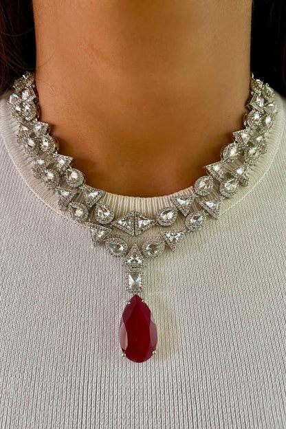 Layered Teardrop Stone Embellished Necklace Set 