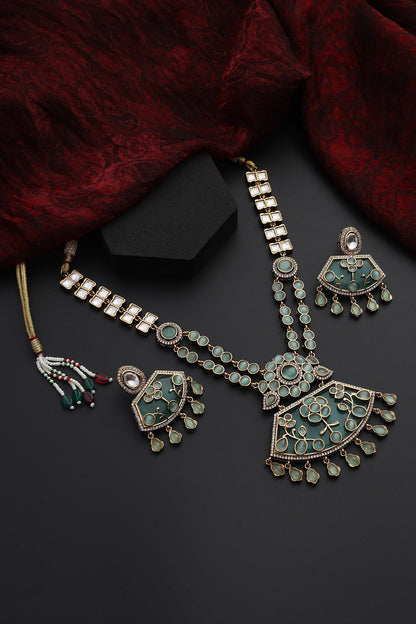 Polki Studded Floral Necklace Set 