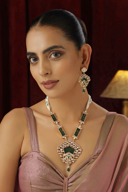 Polki Studded Pendant Necklace Set 