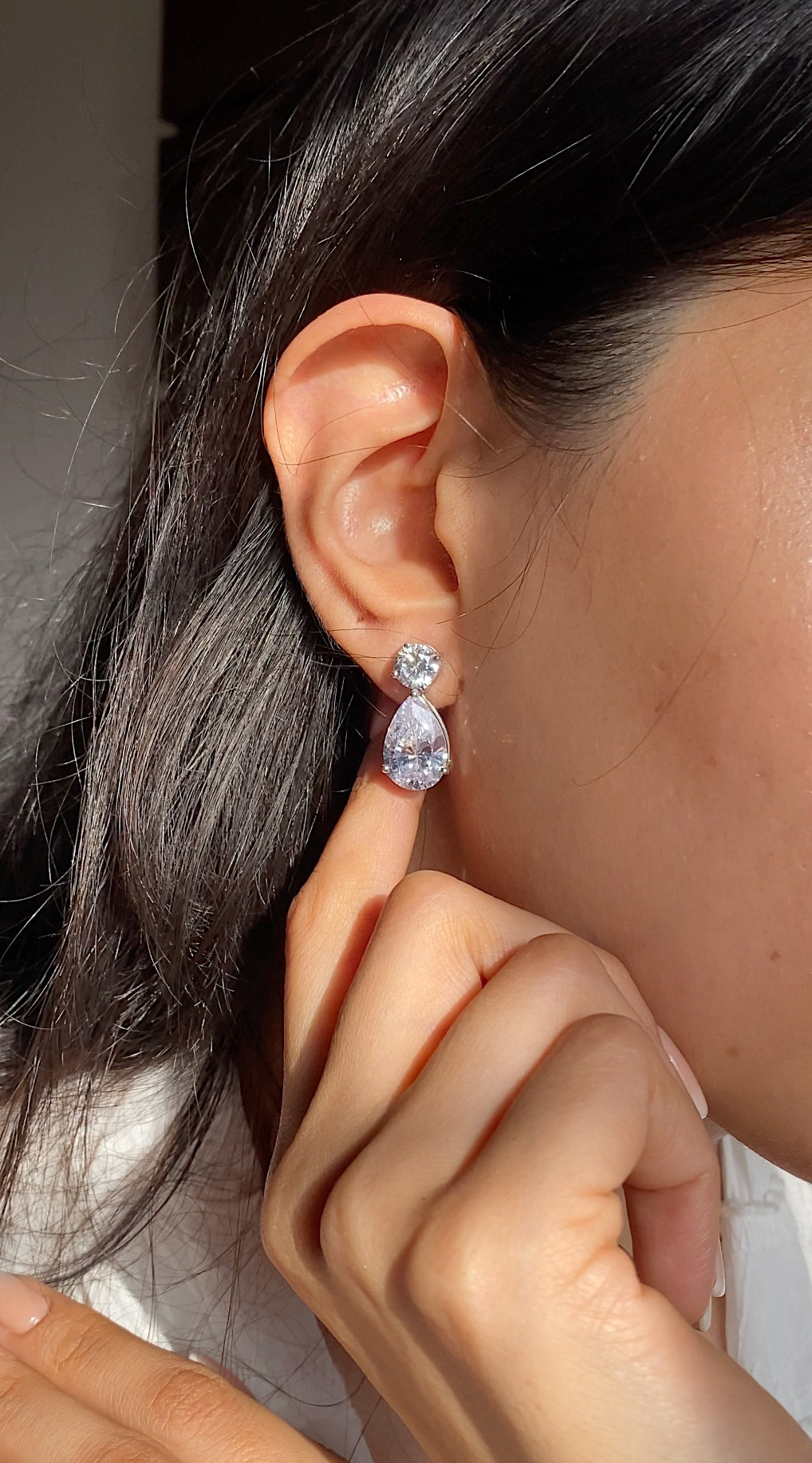 Solitaire Teardrop Earrings 