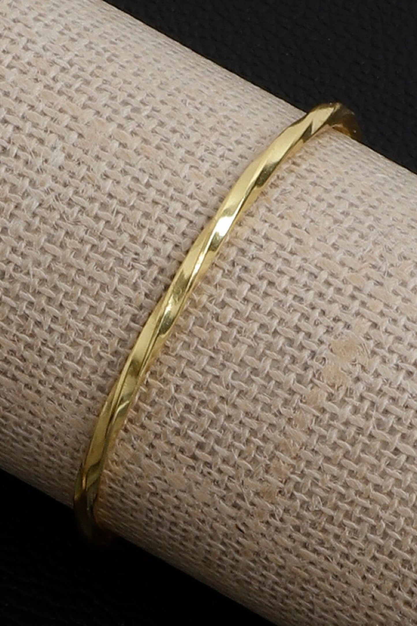 Dinar Round Shaped Bracelet 