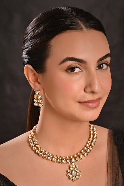 Floral Carved Pendant Necklace Set 