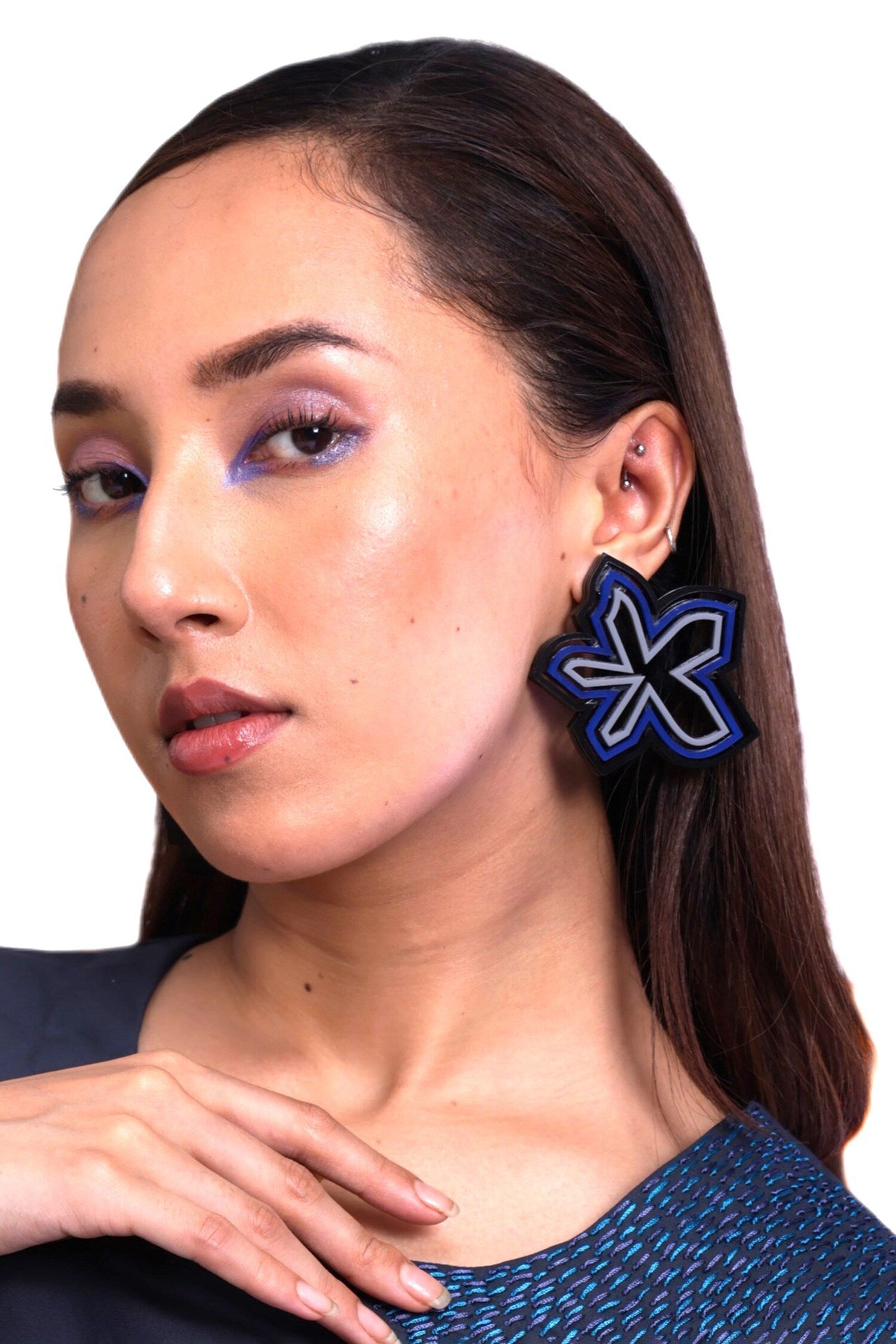 Color Block Pompon Earrings 