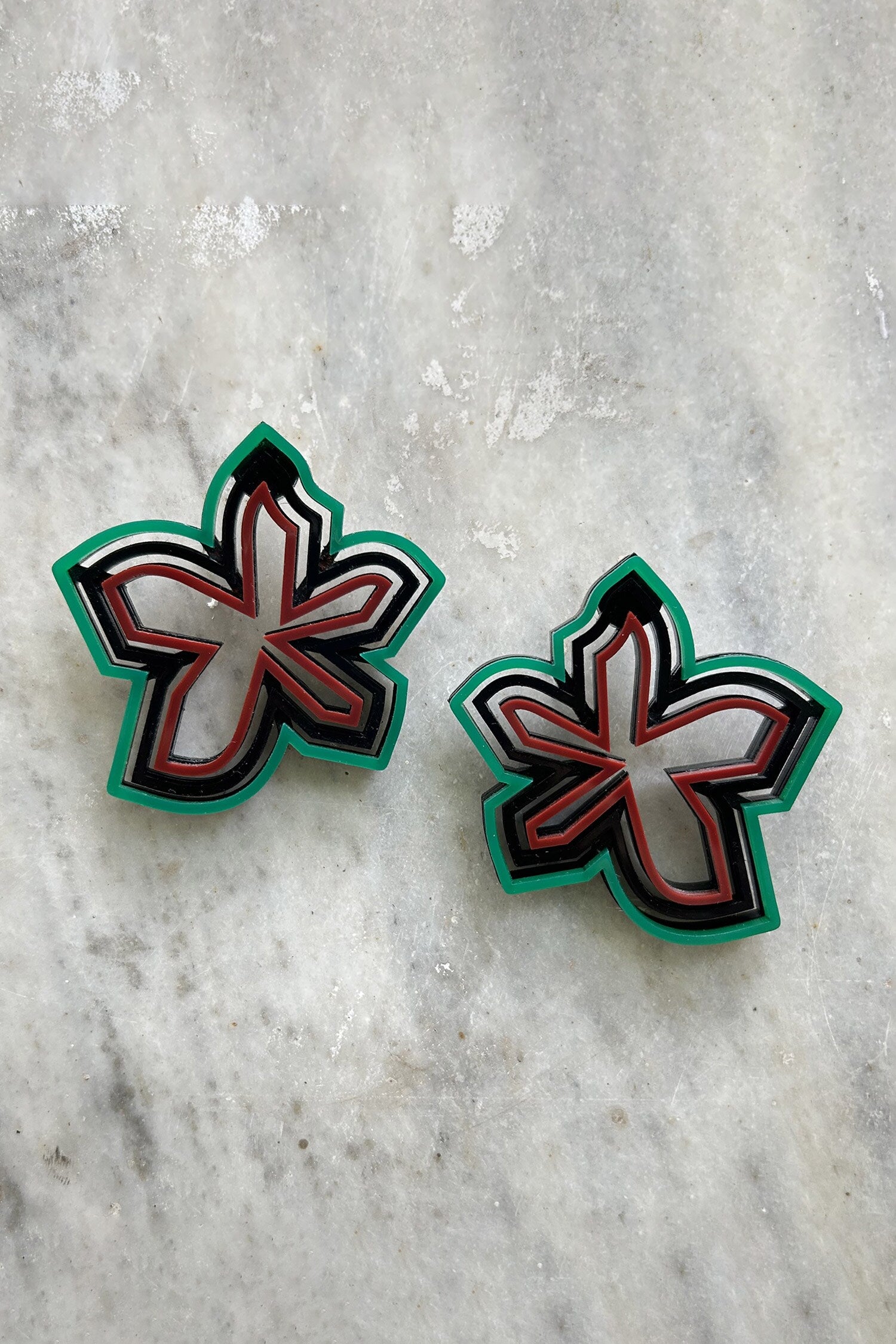Pompon Cutwork Earrings 