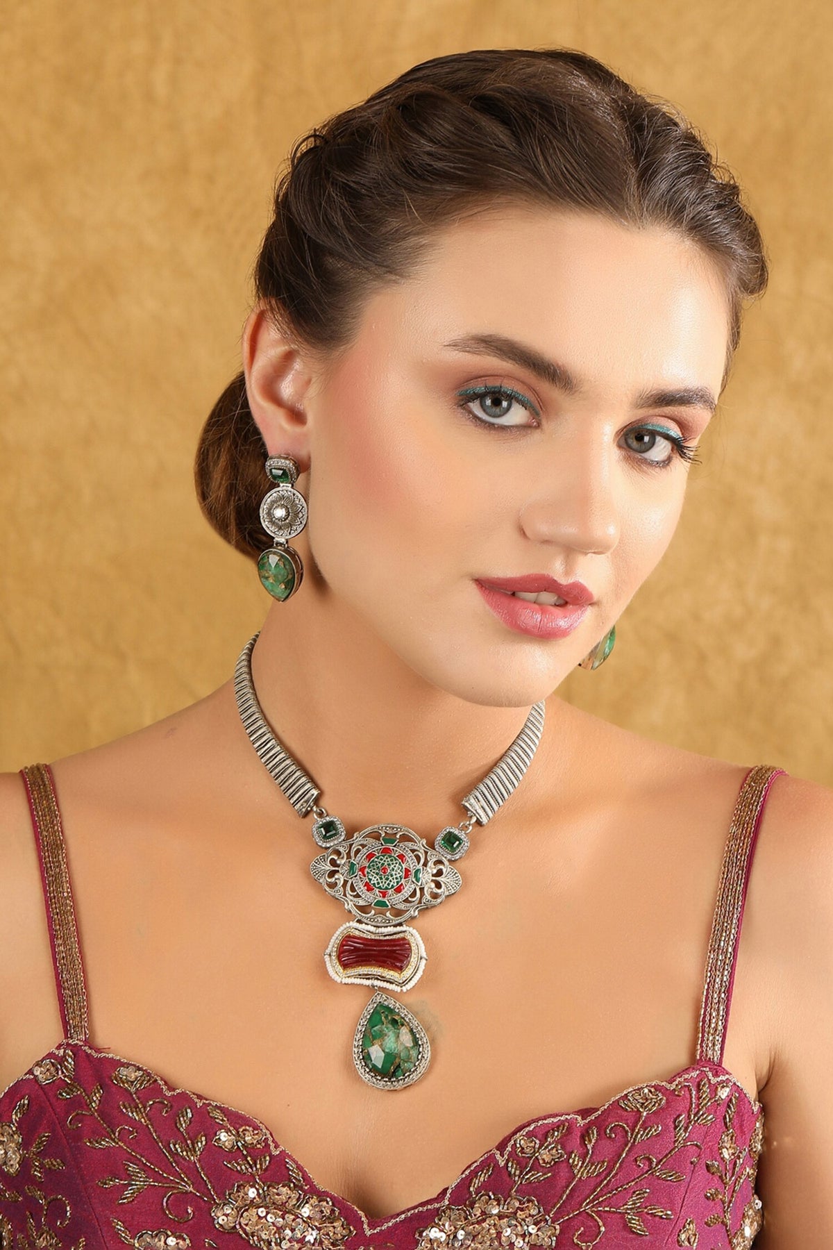 Tribal Pendant Necklace Set 