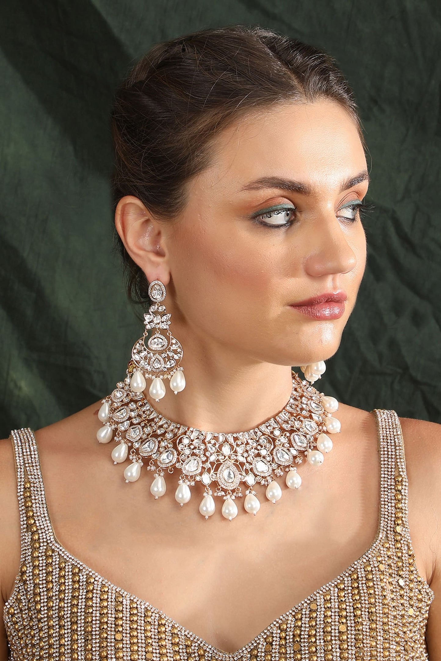 Tear Drop Carved Choker Set 