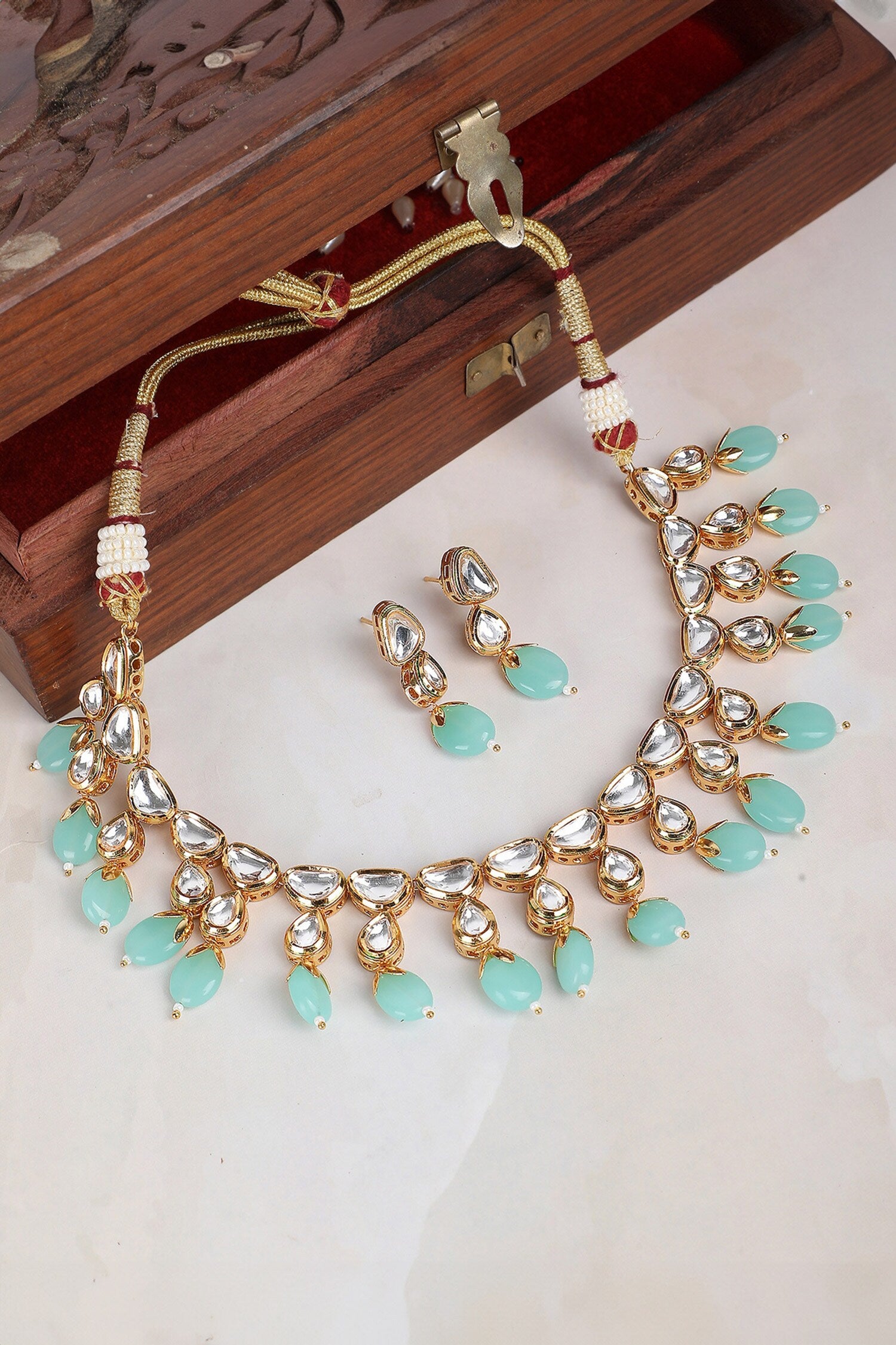 Stone Drop Embellished Choker Set 