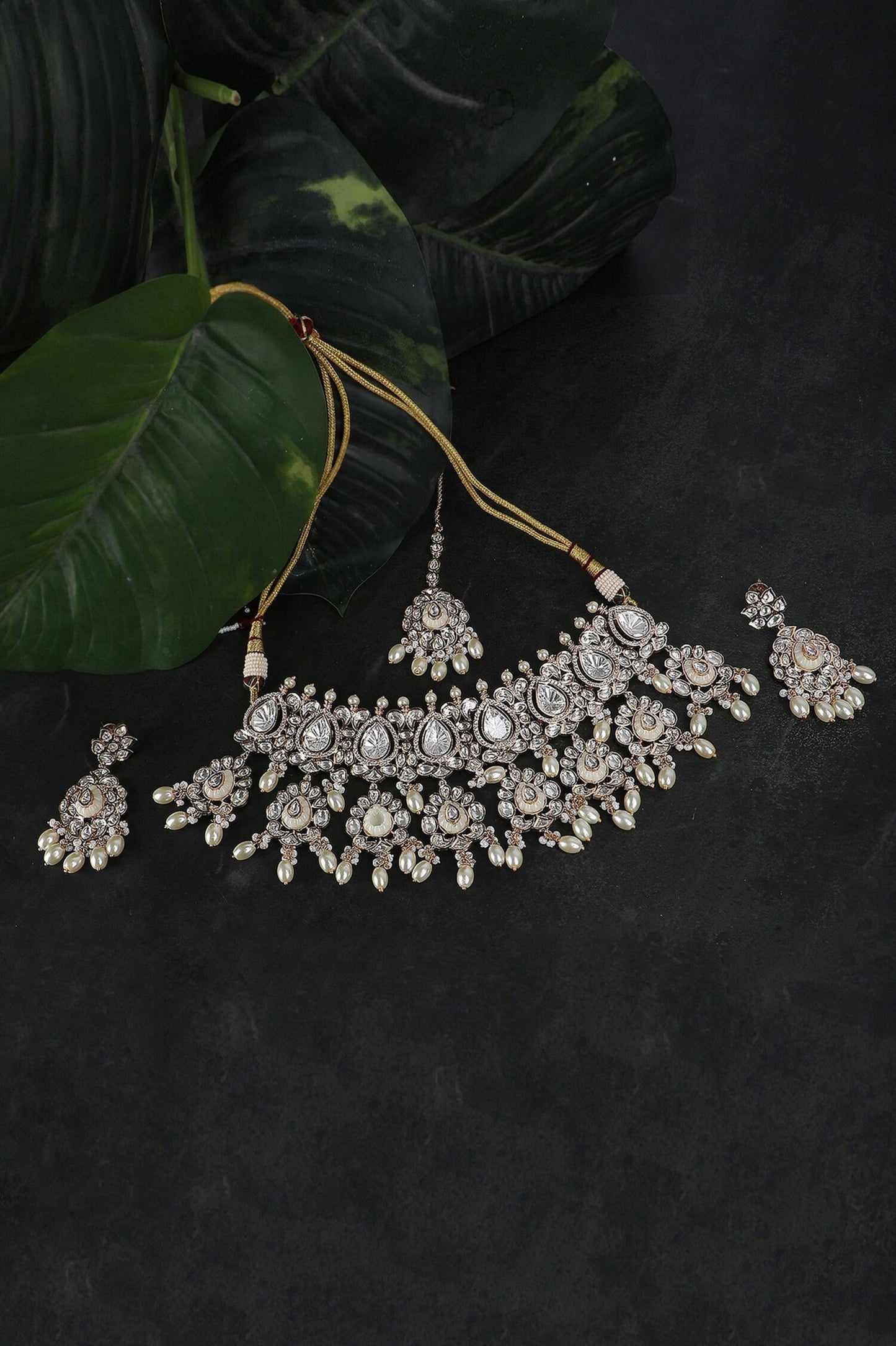 Crystal Studded Drop Pattern Choker Set 