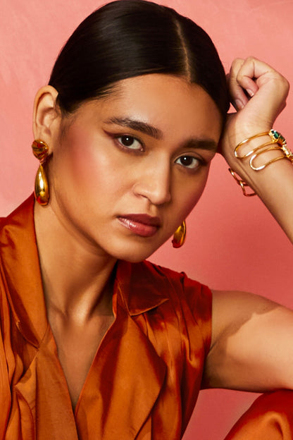 Amore Textured Danglers 