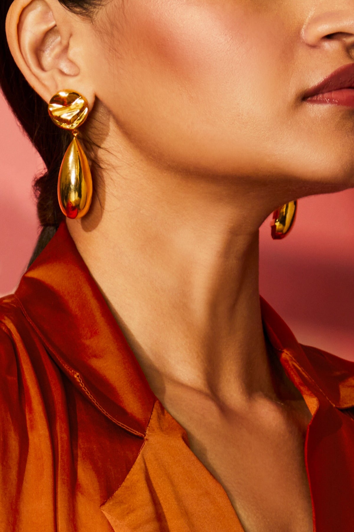 Amore Textured Danglers 