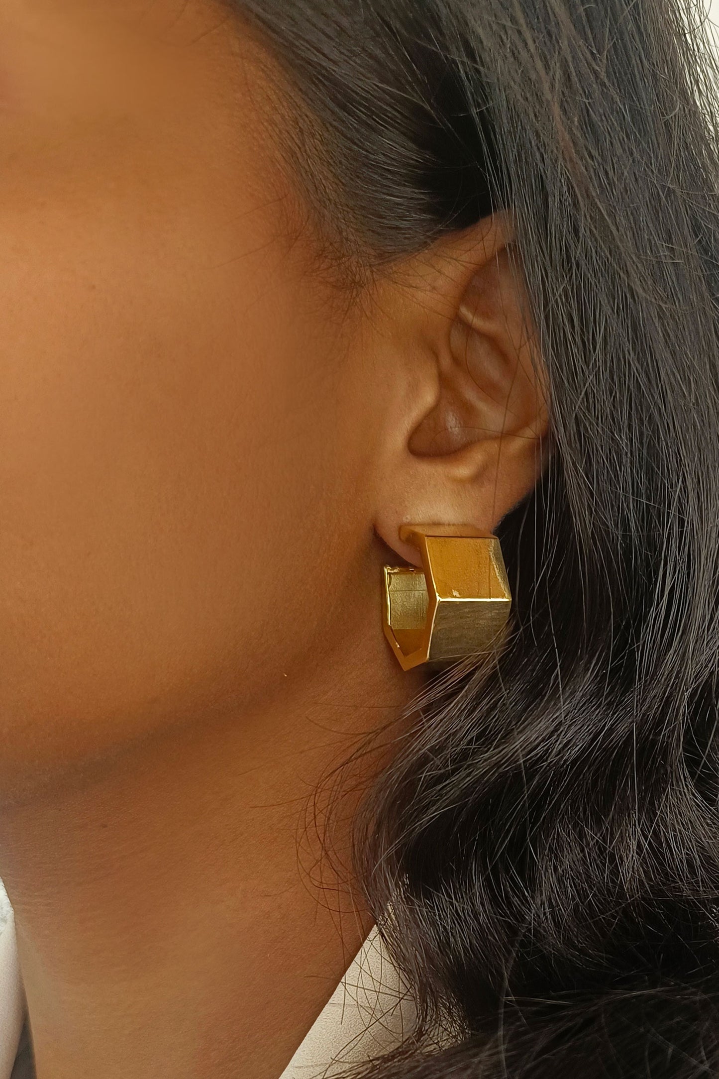 Cayla Chunky Structured Hoops 