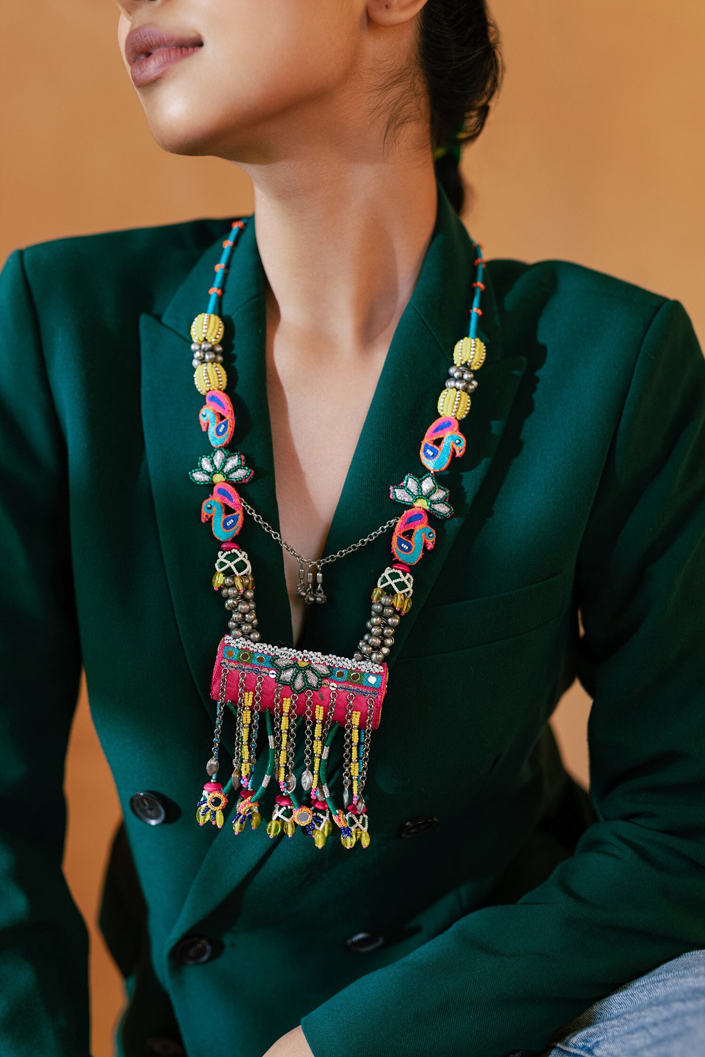Mathakuut Cylindrical Pendant Necklace 